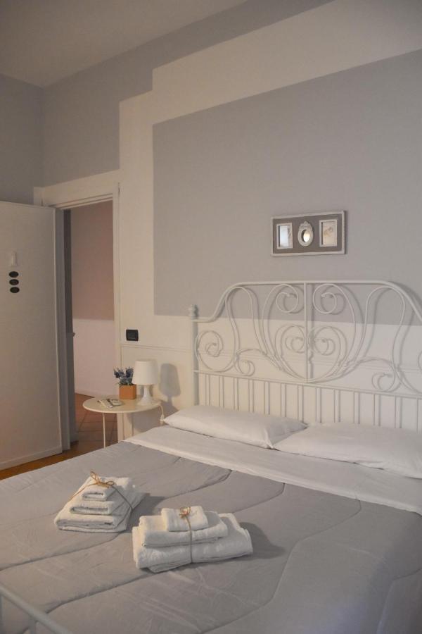 Dimora San Domenico Bed & Breakfast Palermo Exterior photo